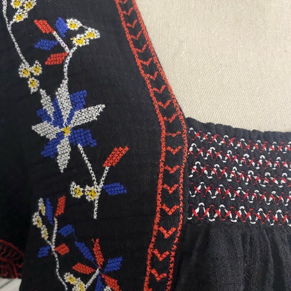 Old Navy Embroidered Square Neck Dress Large NWT - Picture 3 of 7